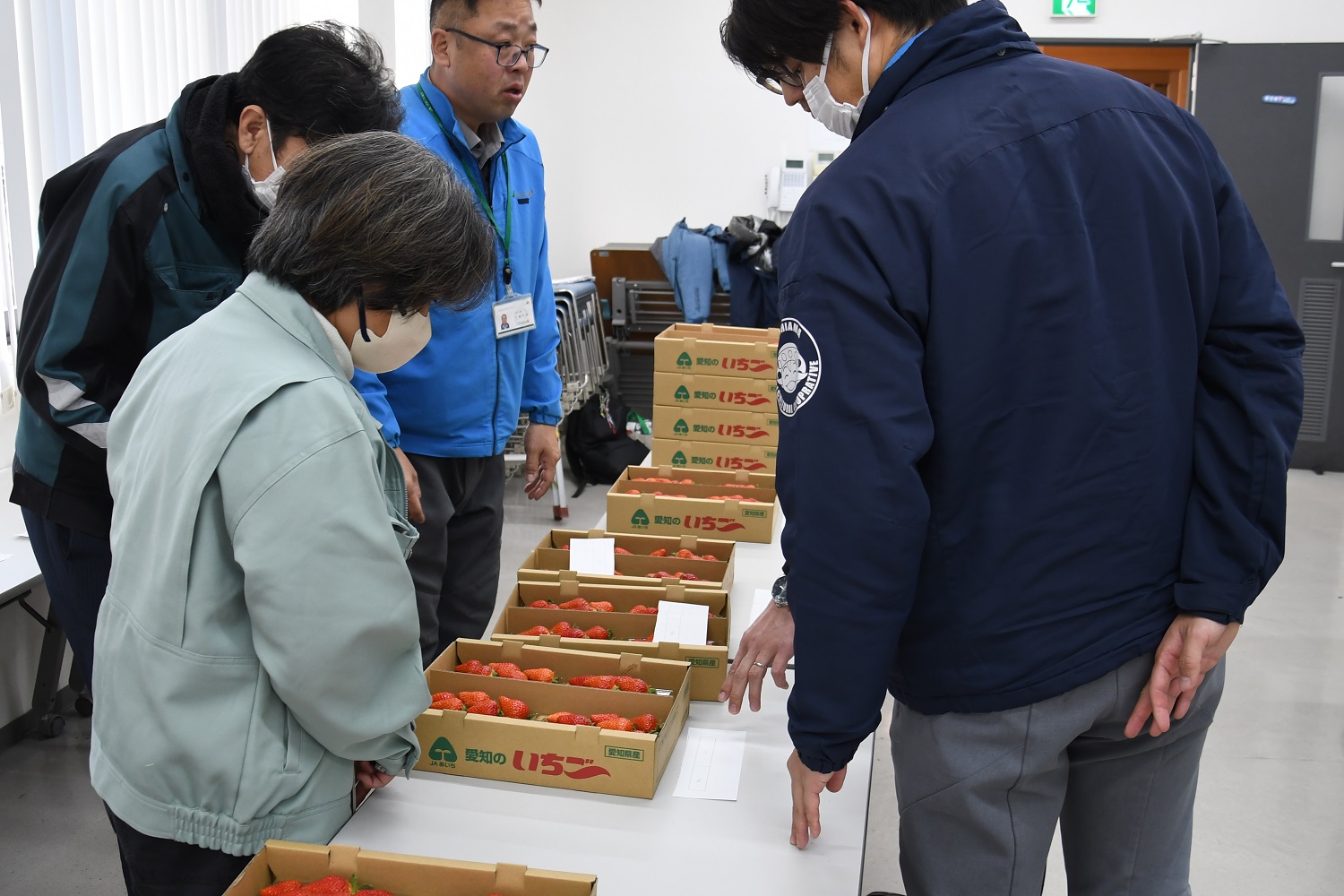 イチゴ品評会開催　最高位の知事賞に伊藤勝美さん輝く